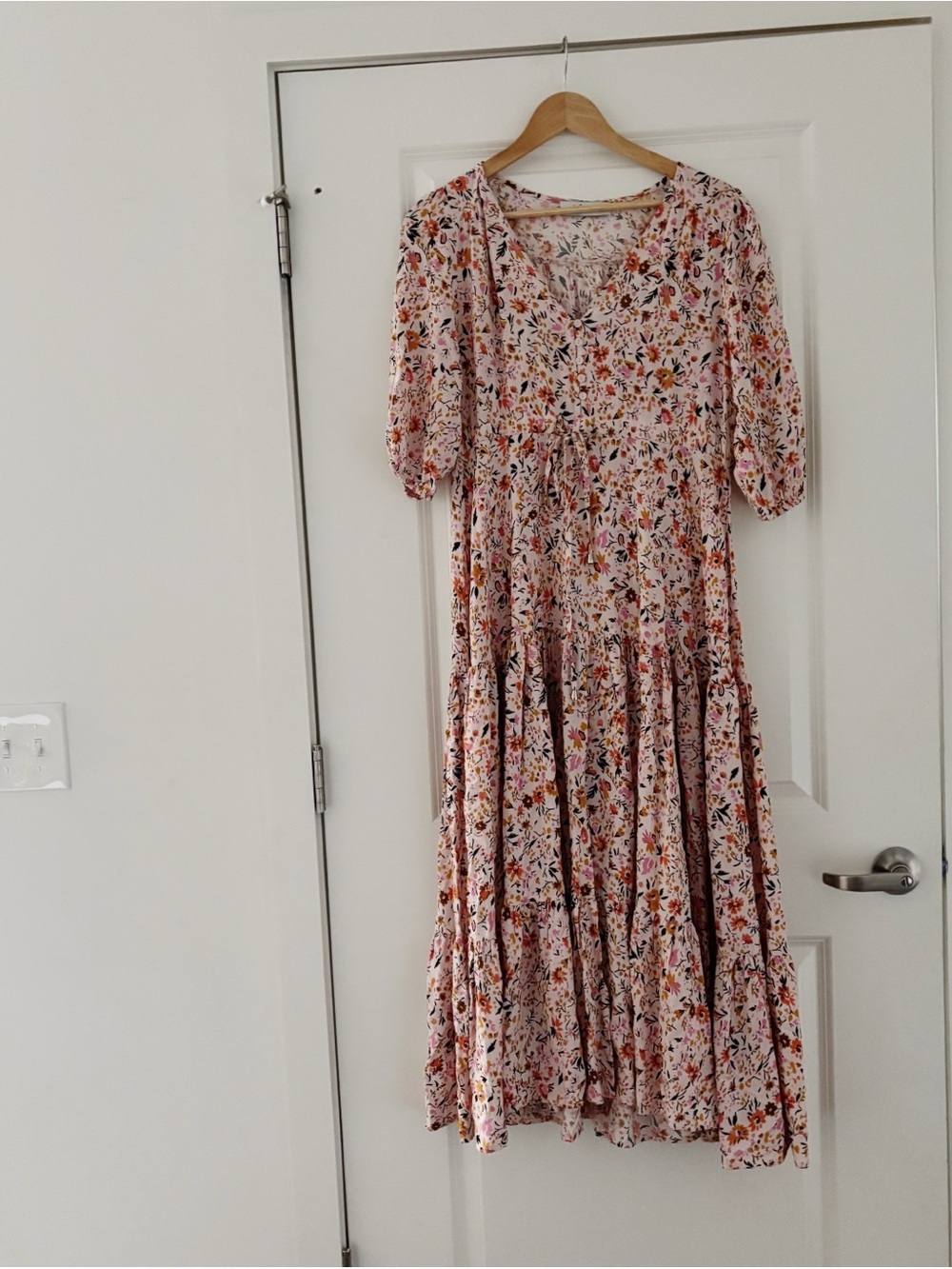 Petal and Pup Kelda Tiered Floral Maxi Dress Beige Cottagecore Extra Small - Picture 5 of 11
